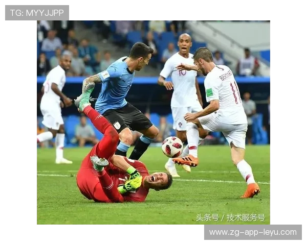 乌拉圭队在巴黎奥运会比赛中多次通过中路渗透得分乌拉圭队在巴黎奥运会比赛中展现出快速反击战术